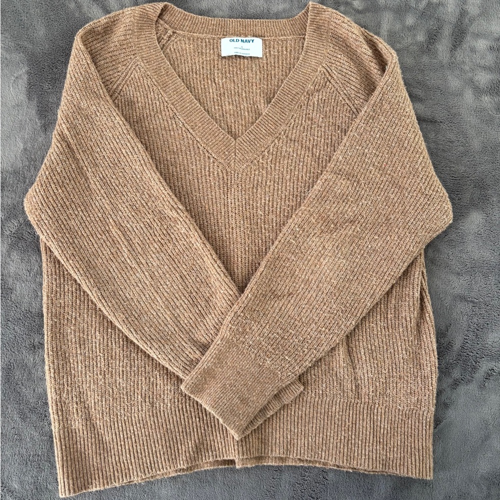 Old Navy Women's Tan Sweater
